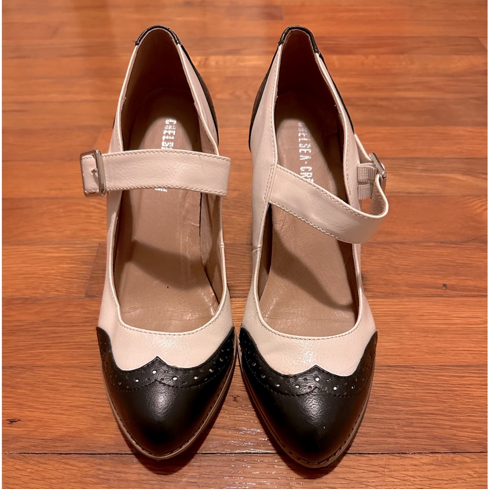 Chelsea Crew Black and White Heel